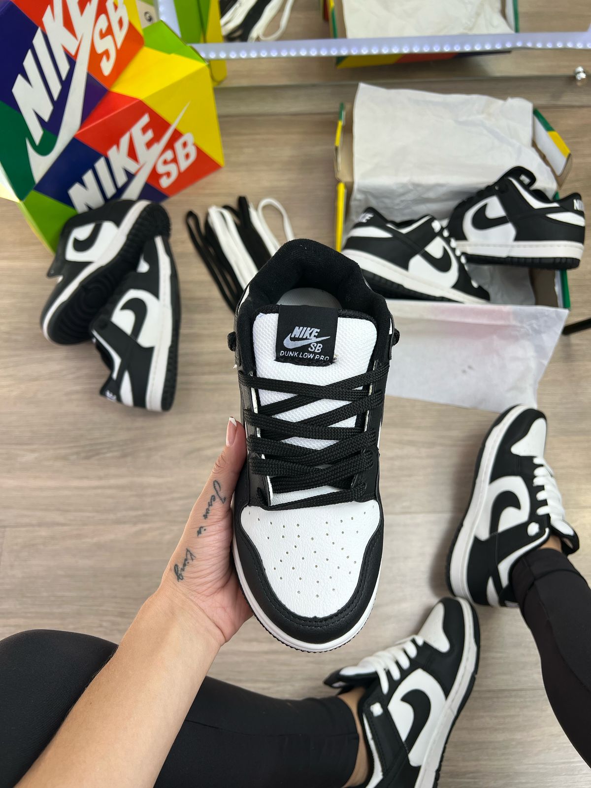 Tênis Nike Dunk SB Branco Preto Premium